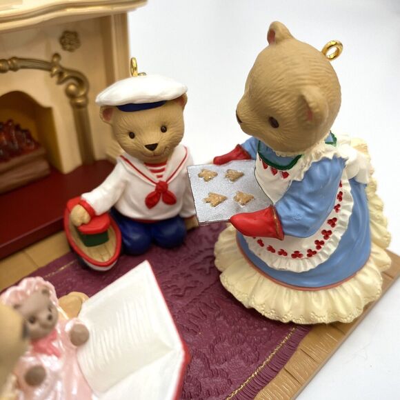 1993 Hallmark Keepsake Ornaments The Bearingers Fireplace Complete Set WORKING - Picture 3 of 10